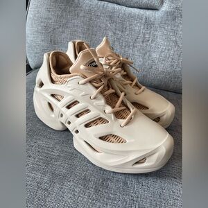 NWOT ~ Adidas AdiFom shoes ~ Beige/Tan